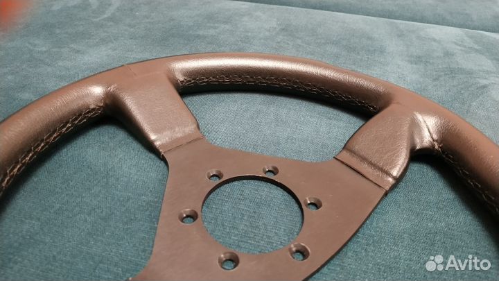 Спортивный итальянский руль JET