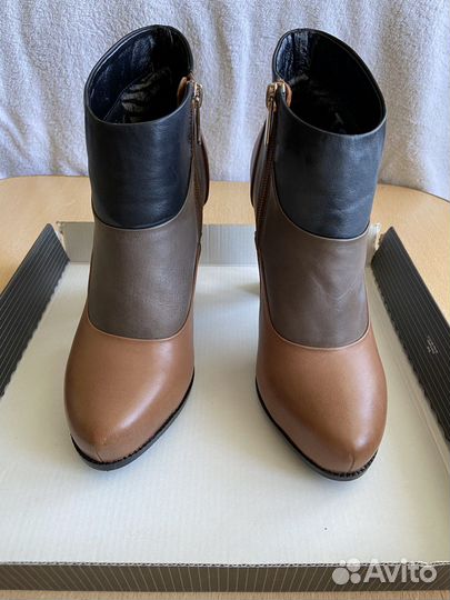 Ботинки женские