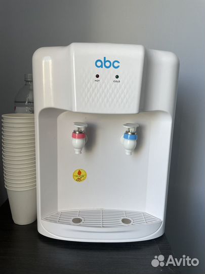 Кулер для воды настольный