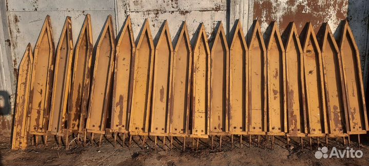 Приспособление Змиевского для уборки подсолнечника