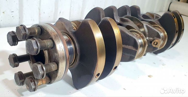 Коленвал Mitsubishi Carisma 1,6 4G92