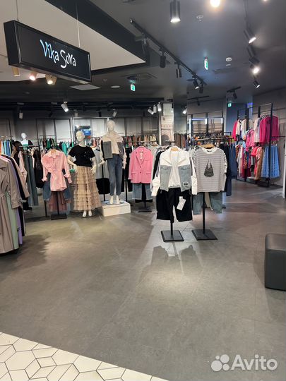 Универмаг женской одежды