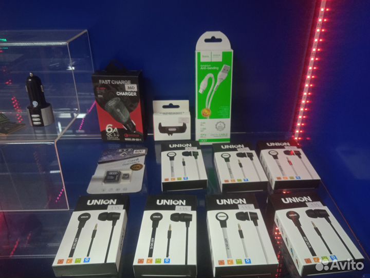 Аксессуары для телефонов