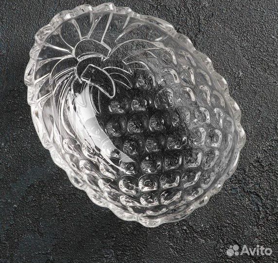 Салатник Ананас