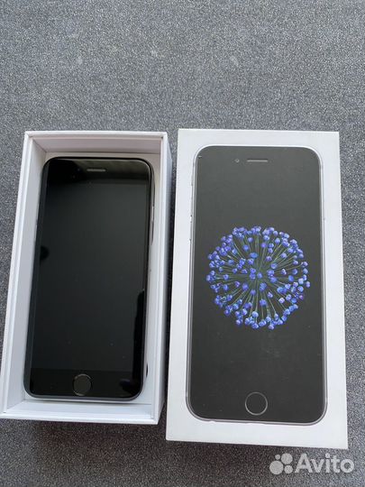 Телефон iPhone 6