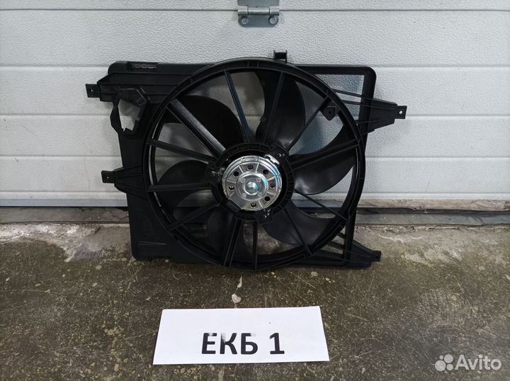 Диффузор c вентилятором Renault Logan 1 2004-2014