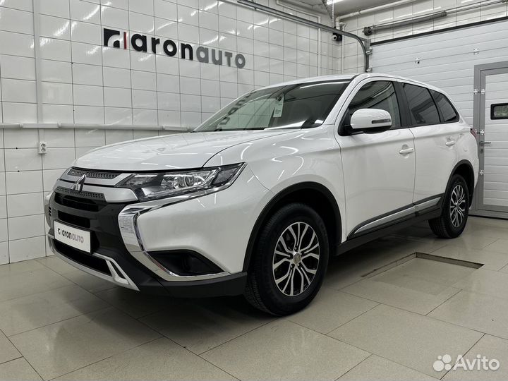 Mitsubishi Outlander 2.0 CVT, 2020, 23 915 км