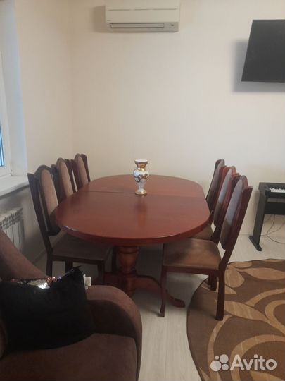 Стол со стульями в гостинную бу