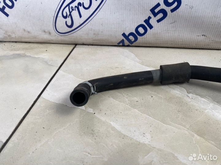 Шланг вентиляции картерных газов Suzuki Swift