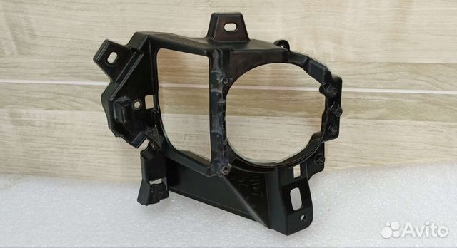 Lexus RX 4 дорест Крепление противотуманной фары R