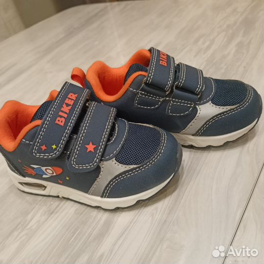 Кроссовки детские biker