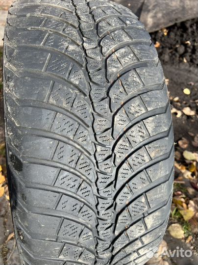 Kumho WinterCraft WP71 245/50 R18