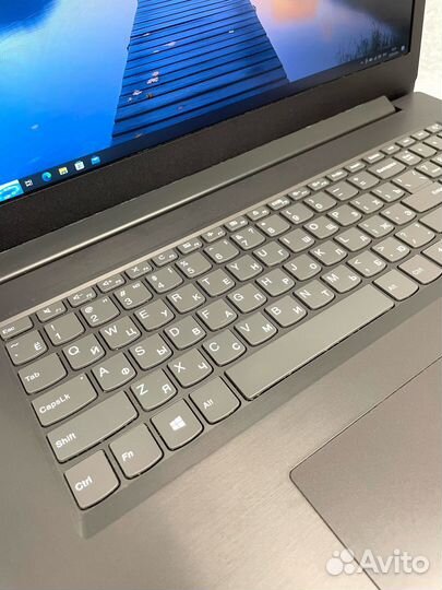 Ноутбук Lenovo V340-17IWL