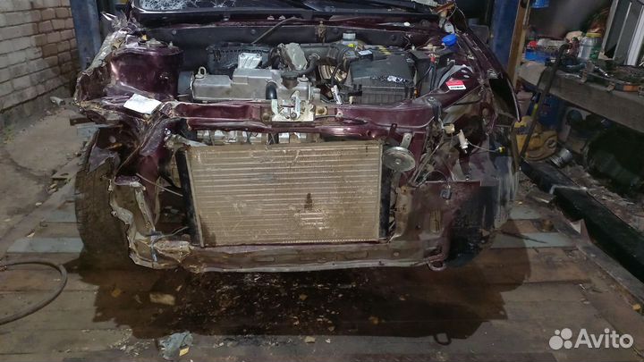 LADA Granta 1.6 МТ, 2013, битый, 65 000 км