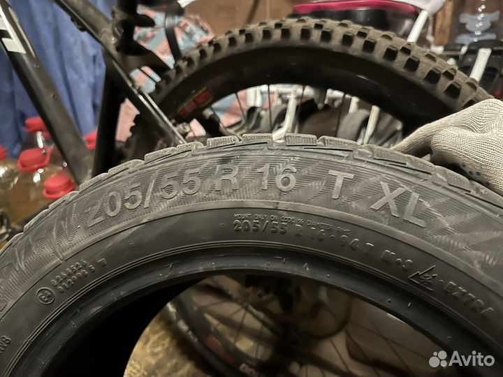 Gislaved Nord Frost 200 205/55 R16 94T