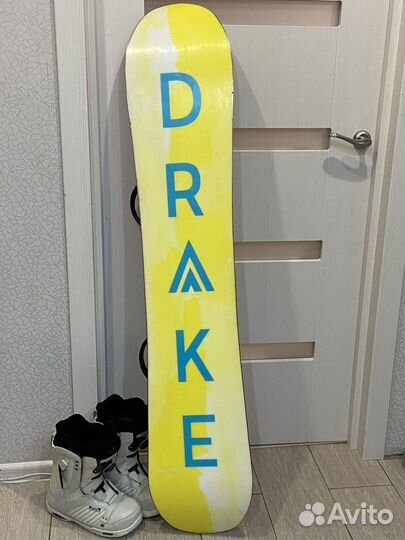 Сноуборд Drake Charm комплектом