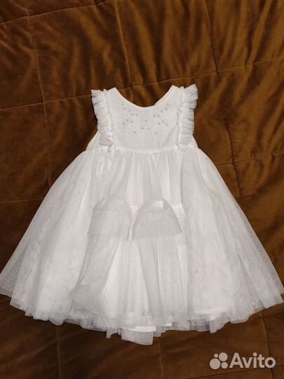Нарядное платье для девочки белое 86-92