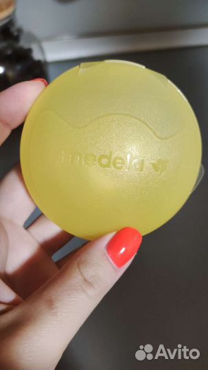 Накладки на грудь medela