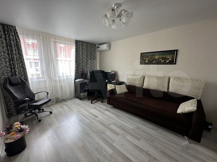 2-к. квартира, 65 м², 7/10 эт.