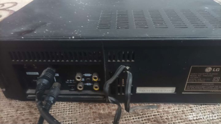 Видеомагнитофон