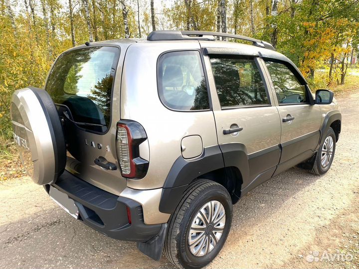 ВАЗ Niva Travel 1.7 МТ, 2022, 55 000 км