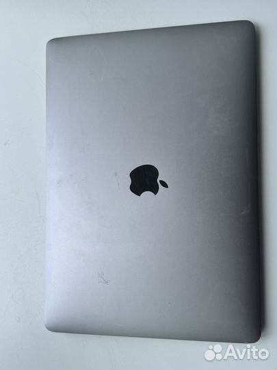 Apple MacBook Pro 13 2016 touch bar