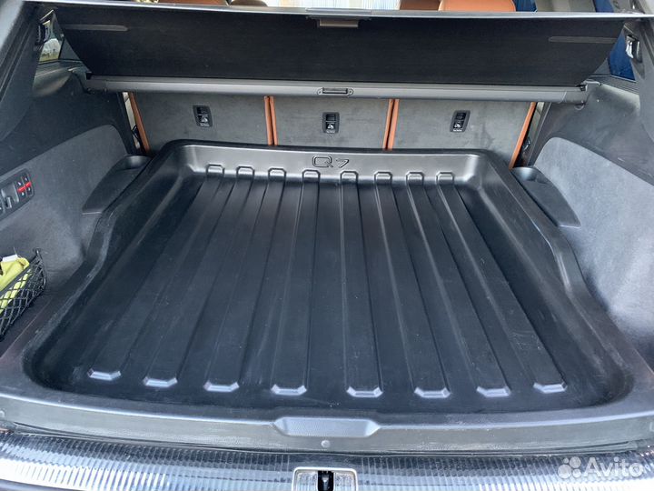 Коврик в багажник Ауди Q7/SQ7 4M оригинал