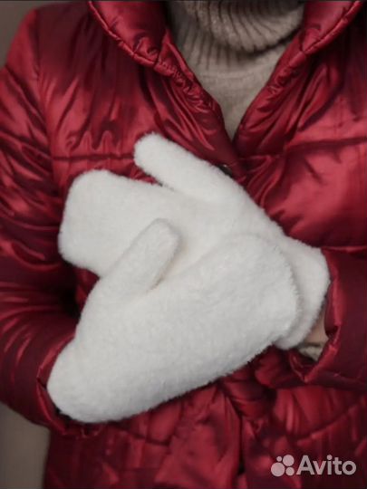 Комплект шарф и варежки