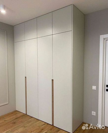 Шкаф купе на заказ. Долговечные материалы