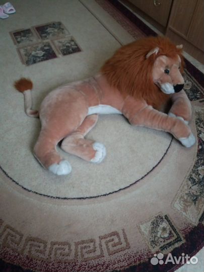 Имягкая игрушка Лев