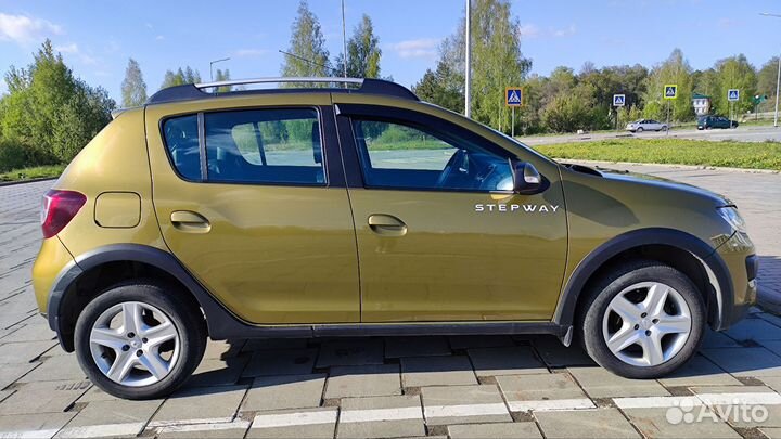 Renault Sandero Stepway 1.6 МТ, 2017, 94 304 км