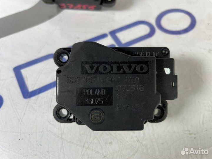 Сервопривод заслонок печки Volvo Xc90 C 85 4.4