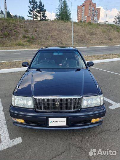 Toyota Crown 3.0 AT, 1998, 203 800 км