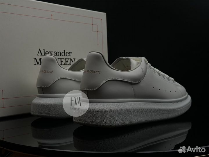 Кроссовки Alexander McQueen Oversized White