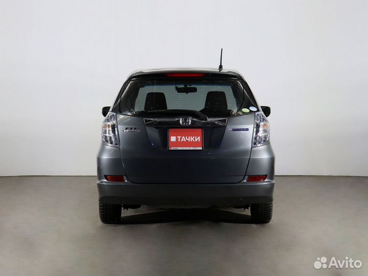 Honda Fit Shuttle 1.3 CVT, 2012, 96 900 км
