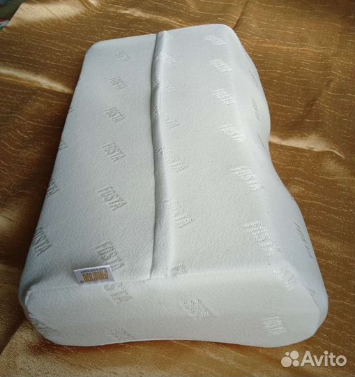 Подушка c эффектом памяти (50х30х15/10 см) Fosta