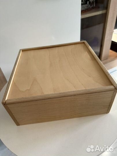 Коробка подарочная деревянная