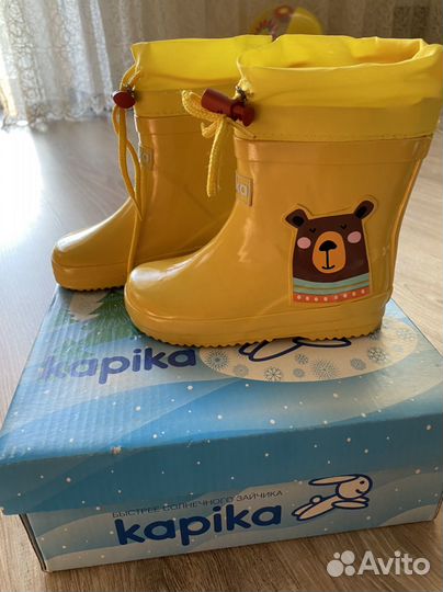 Резиновые сапоги