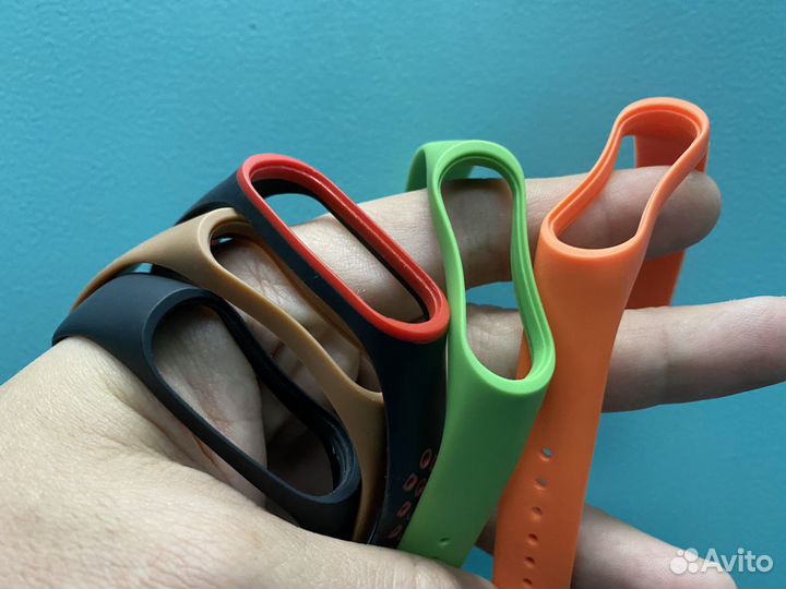 Фитнес-браслет Xiaomi Mi SMART Band 4 с ремешками