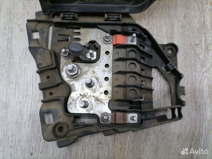 Блок предохранителей Citroen C3 A51 EP3 2011