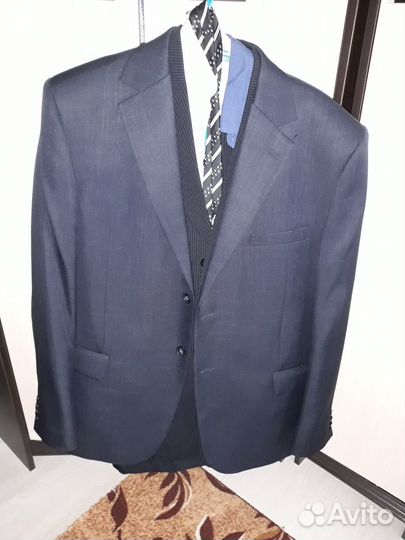 Мужской костюм