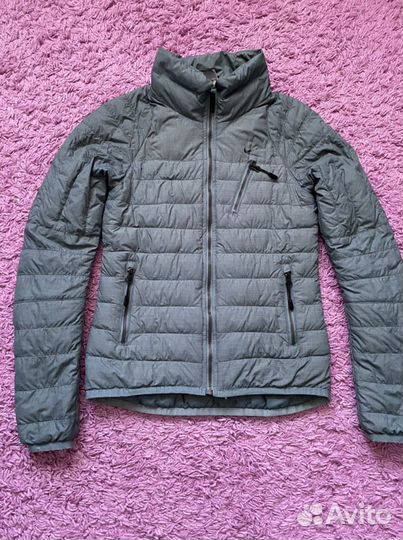 Куртка Nike р40 осень-весна