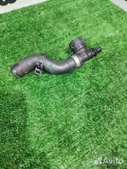 Патрубок охлаждения BMW 7 F01/F02 F02 2009