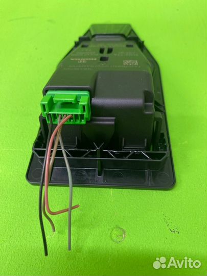 Камера переднего вида Honda Vezel RU1 L15B 2015