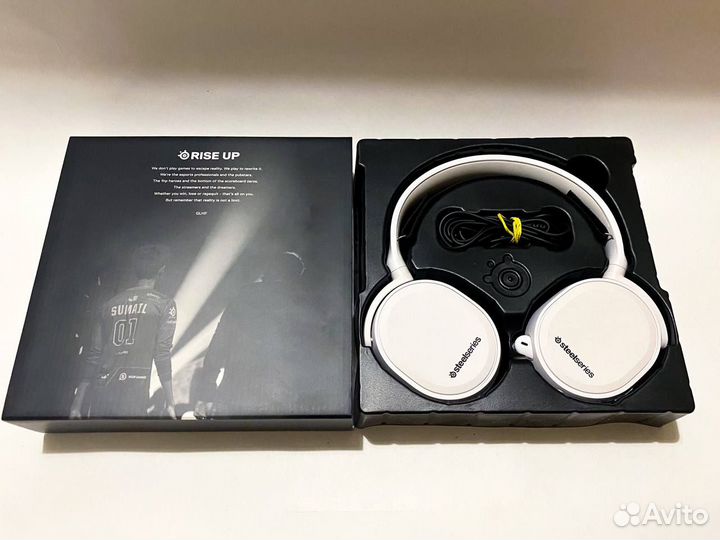 Наушники Steelseries arctis 3 белые
