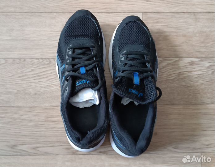 Кроссовки Asics
