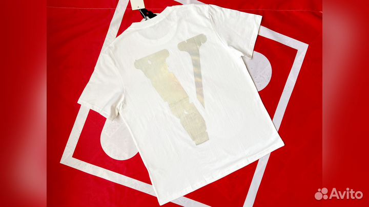 Футболка Vlone