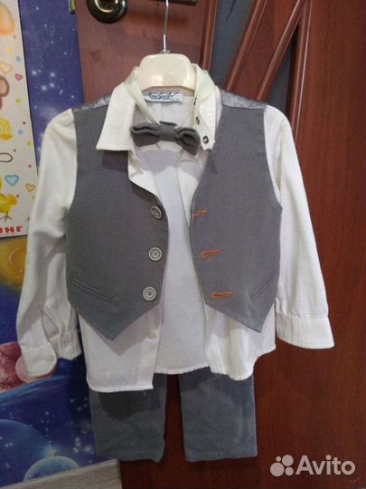 Праздничный костюм на мальчика рр104