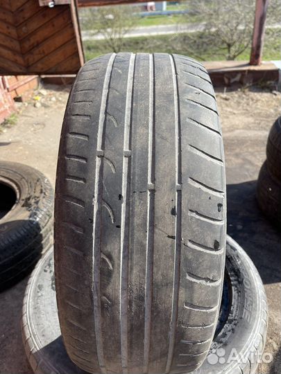 Dunlop SP Sport FastResponse 215/55 R16