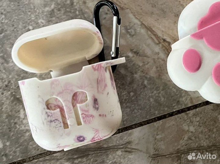 Чехол на airpods